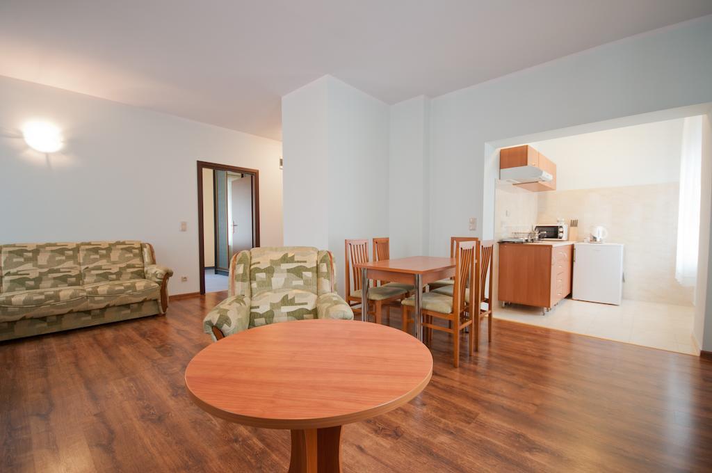 Apartamenty Carmen Szklarska Poręba Rum bild